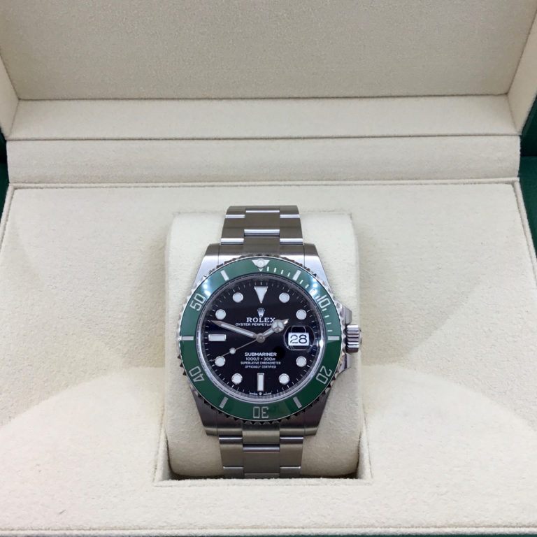 Pre-owned Rolex Oyster Perpetual Submariner Date Watch