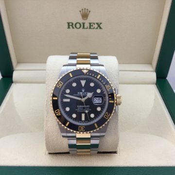 Pre-owned Rolex Oyster Perpetual Submariner Date Watch